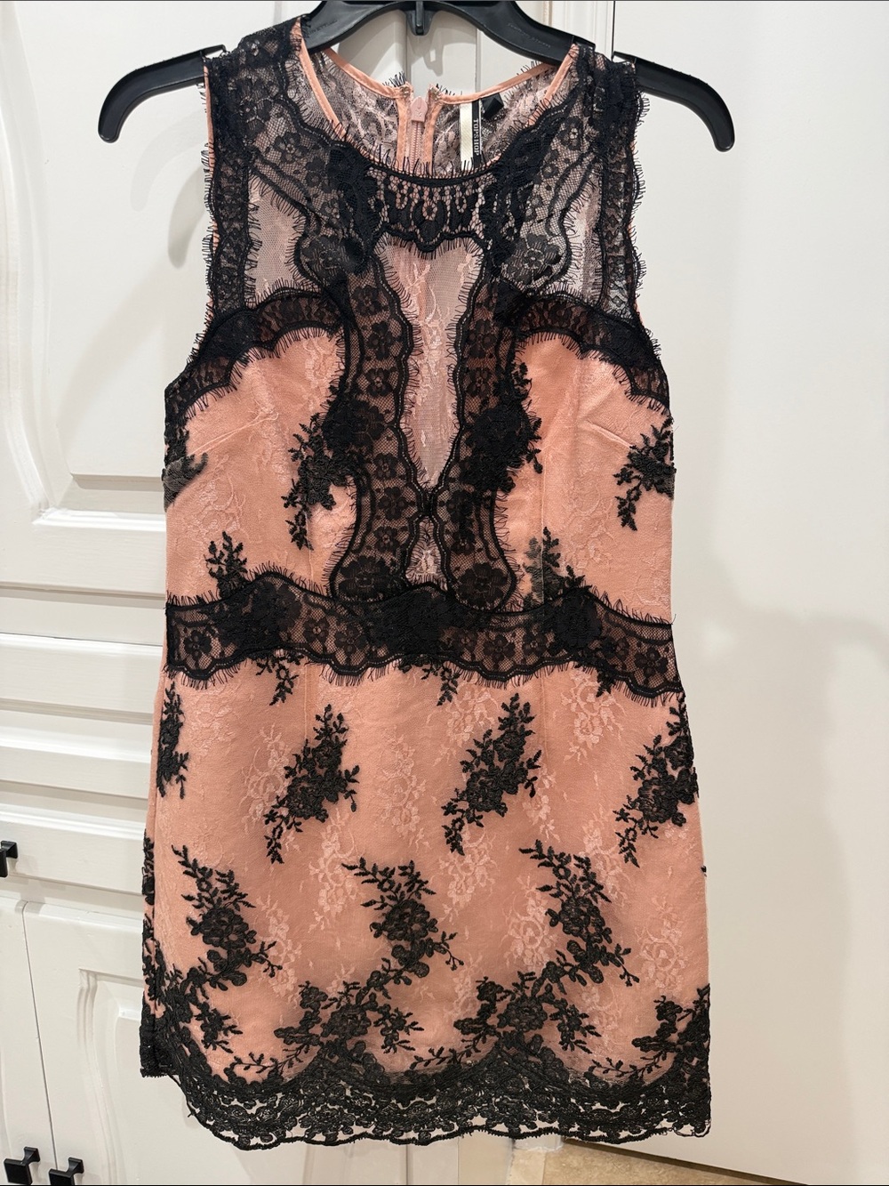 Topshop Sleeveless Pink Lace Overlay Cocktail Dress with Black Appliqué